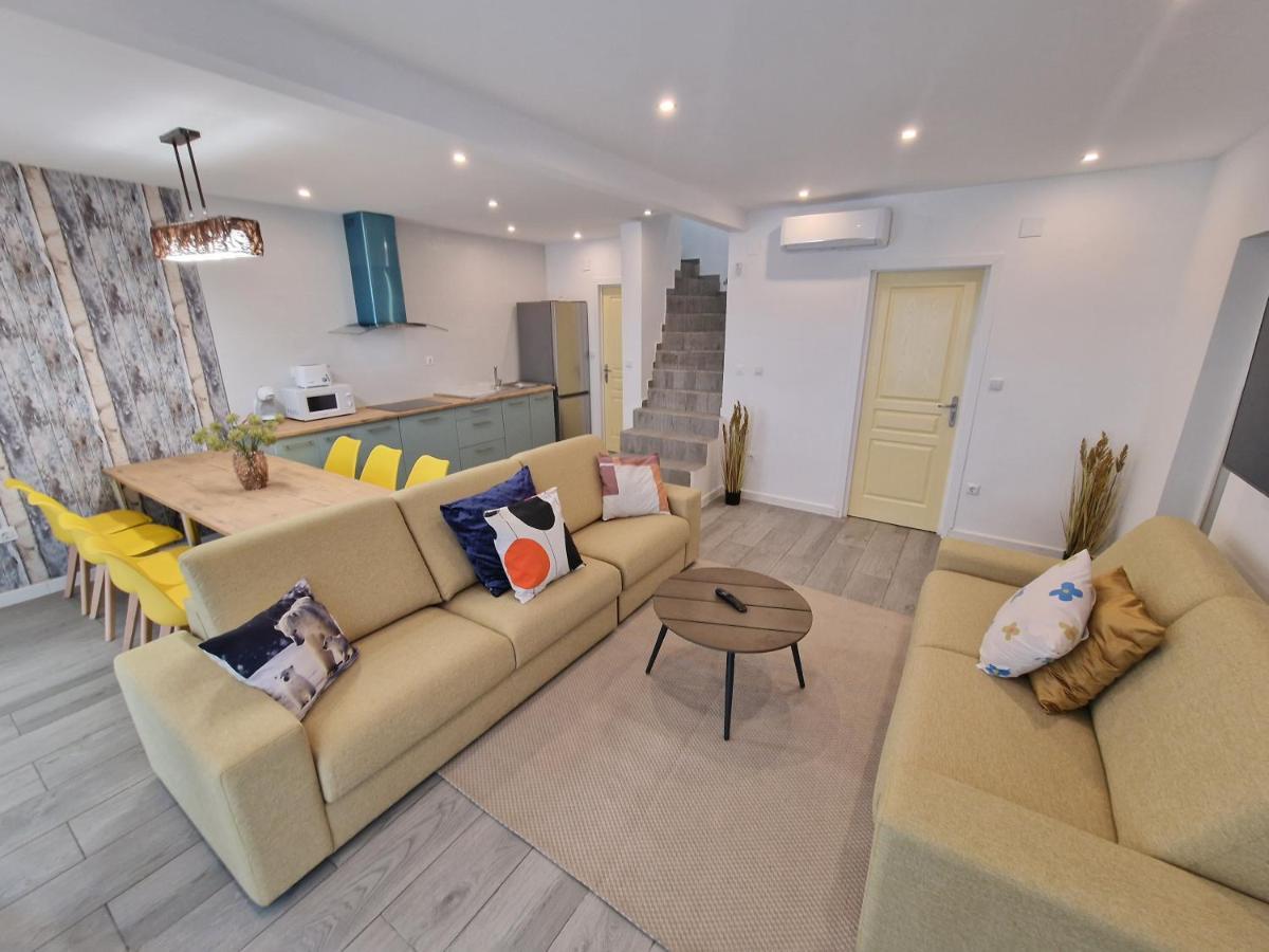 Holiday home Casa Neptuno 10 Personas Solarium Patio Privado Con Bbq, Y Aire Acondicionado *